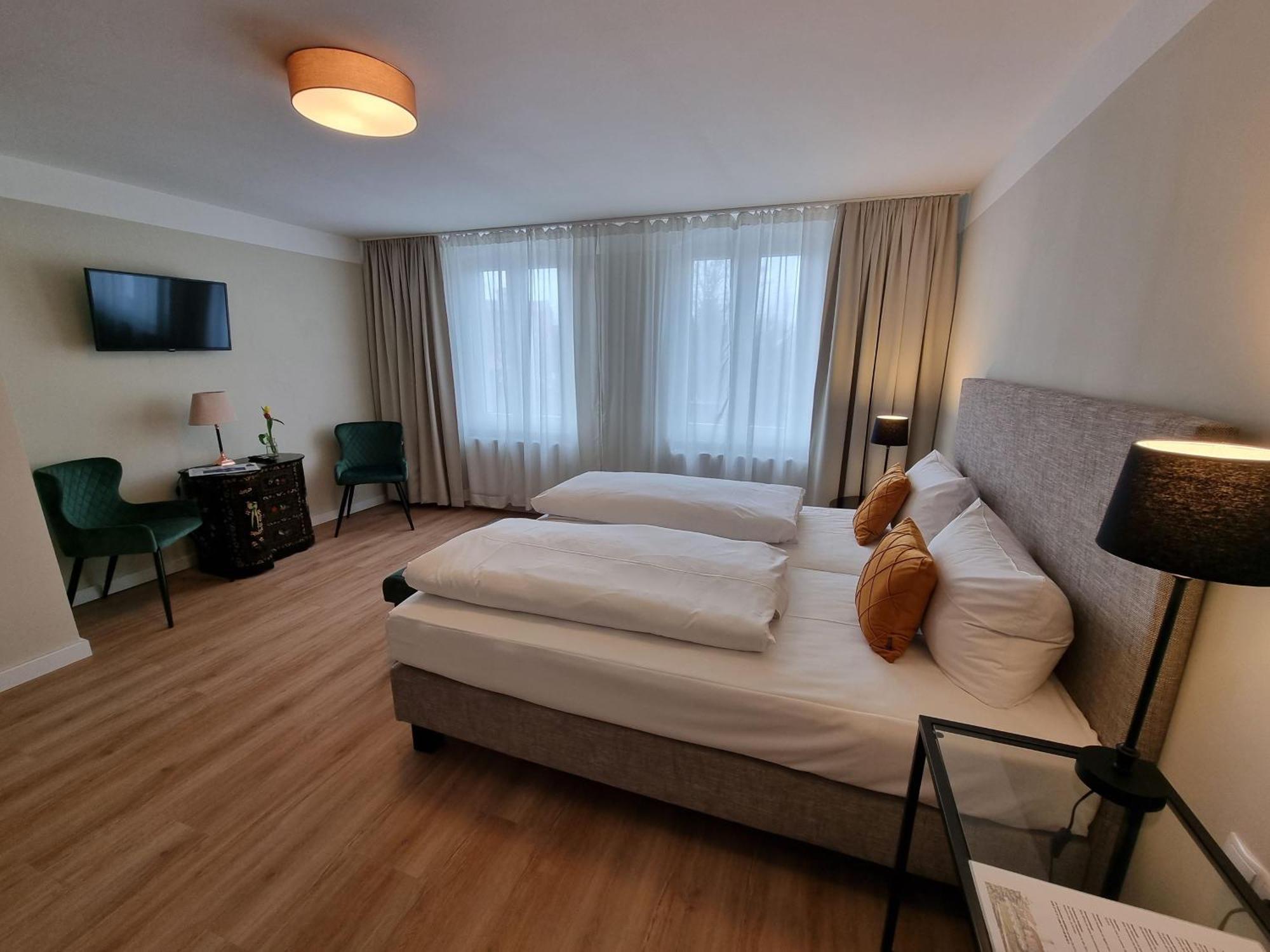 Hotel Burg Wanzleben Eksteriør bilde