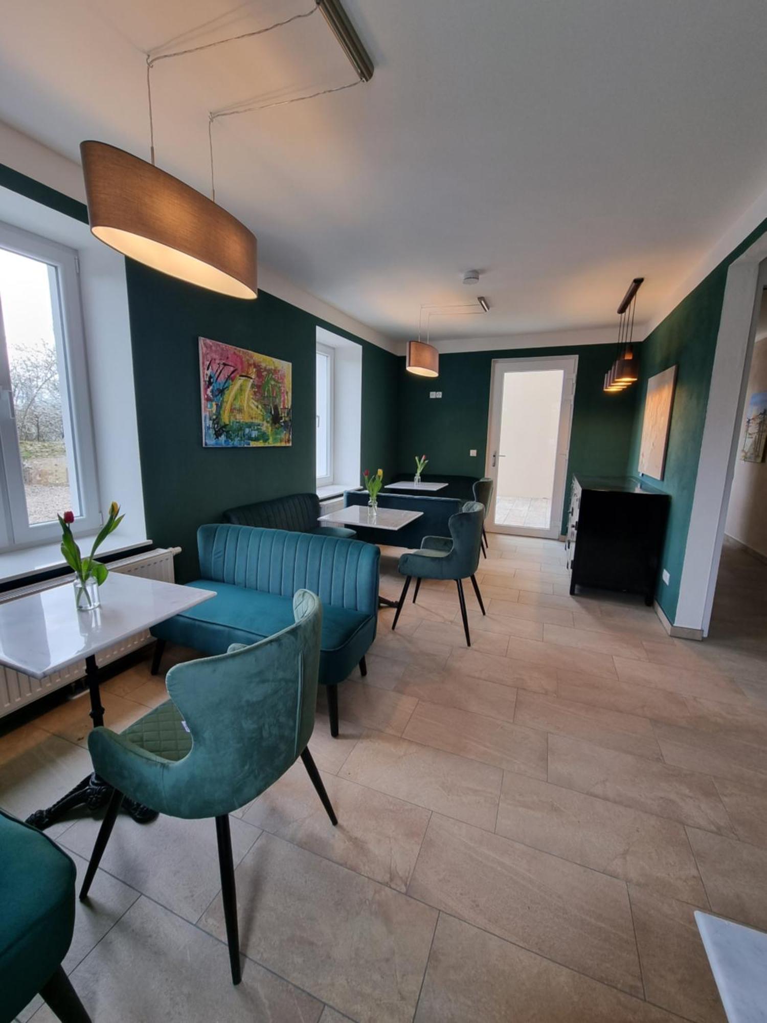 Hotel Burg Wanzleben Eksteriør bilde