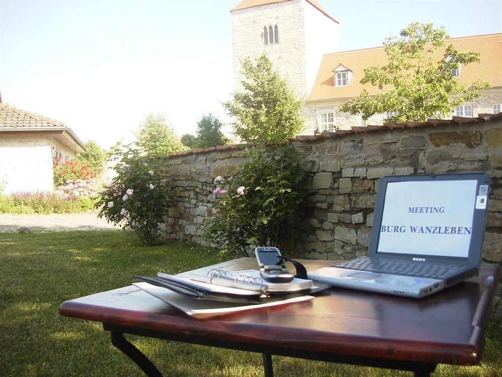 Hotel Burg Wanzleben Eksteriør bilde